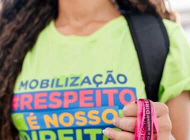 Projeto Direitos Humanos em Eventos Populares promove ação de combate à violência contra a pessoa idosa na Nova Rodoviária de Salvador | SJDH