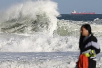 Rio entra em alerta para ressaca e ondas de até 2,5 metros