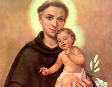 Santo Antônio: conheça a origem da fama de santo casamenteiro e as simpatias que atravessam gerações