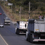 Projeto que garante aos motoristas a segurança de não serem punidos caso parem o carro no acostamento em caso de emergência está na pauta da Comissão de Constituição, Justiça e Cidadania (CCJ). O PLS 116/2014, de Alfredo Nascimento (PR-AM), recebeu parecer favorável da relatora, Lúcia Vânia (PSDB-GO).