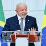 'Trump fala muito e ouve pouco': Lula critica ações dos EUA contra o Brasil