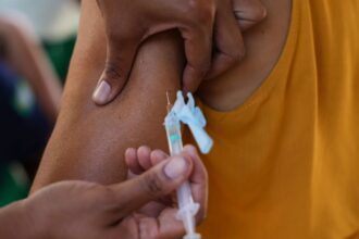 Com 13 casos de sarampo, São Paulo alerta para reforço na vacinação