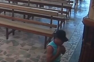 Homem furta dinheiro de cofre de igreja e é flagrado por câmeras de segurança em Minas Gerais