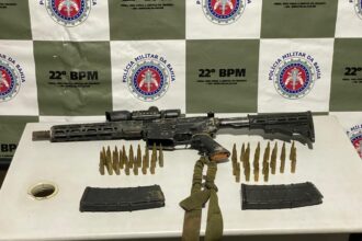PM apreende fuzil calibre 556 após ação em Cajazeiras V