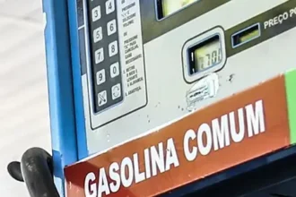 Subsídio da gasolina é prorrogado por mais 30 dias pelo governo