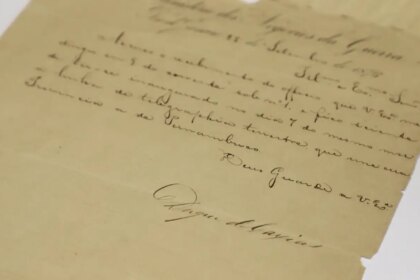 Venda ilegal de documentos históricos preocupa Arquivo Nacional