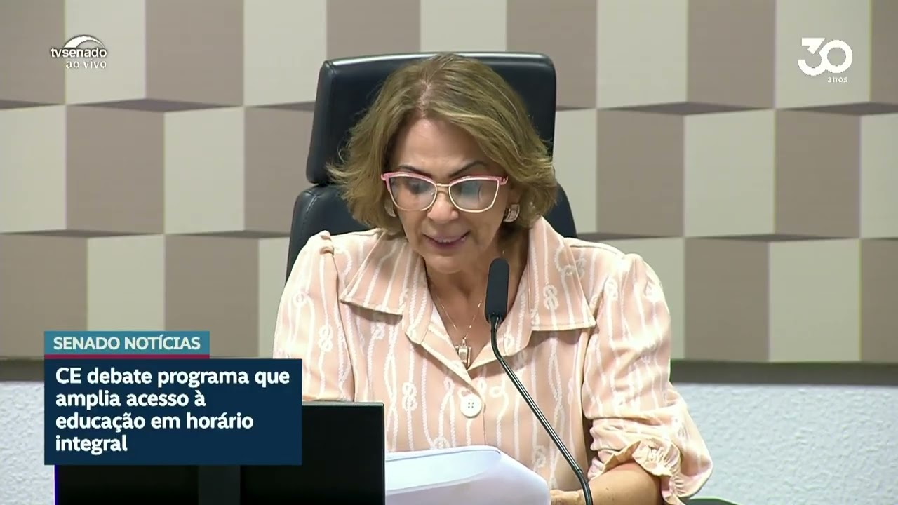 Debatedores defendem ampliação da oferta de tempo integral nas escolas públicas — Senado Notícias