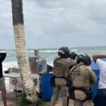 Itapuã: PM encontra mais de 200 porções de drogas enterradas