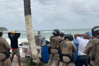 Itapuã: PM encontra mais de 200 porções de drogas enterradas