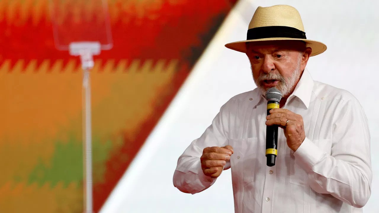 Lula critica bancos por burocracia no crédito a trabalhadores de aplicativo