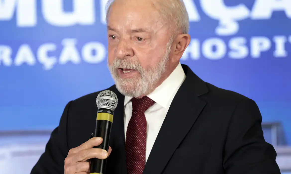 Lula liga para Trump e tenta retomar negociações comerciais