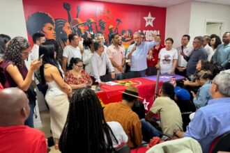 PT da Bahia confirma Jerônimo, Wagner e Rui para as eleições