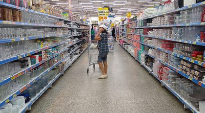Vendas no comércio crescem 0,5% em junho e alta no ano é de 1,9%