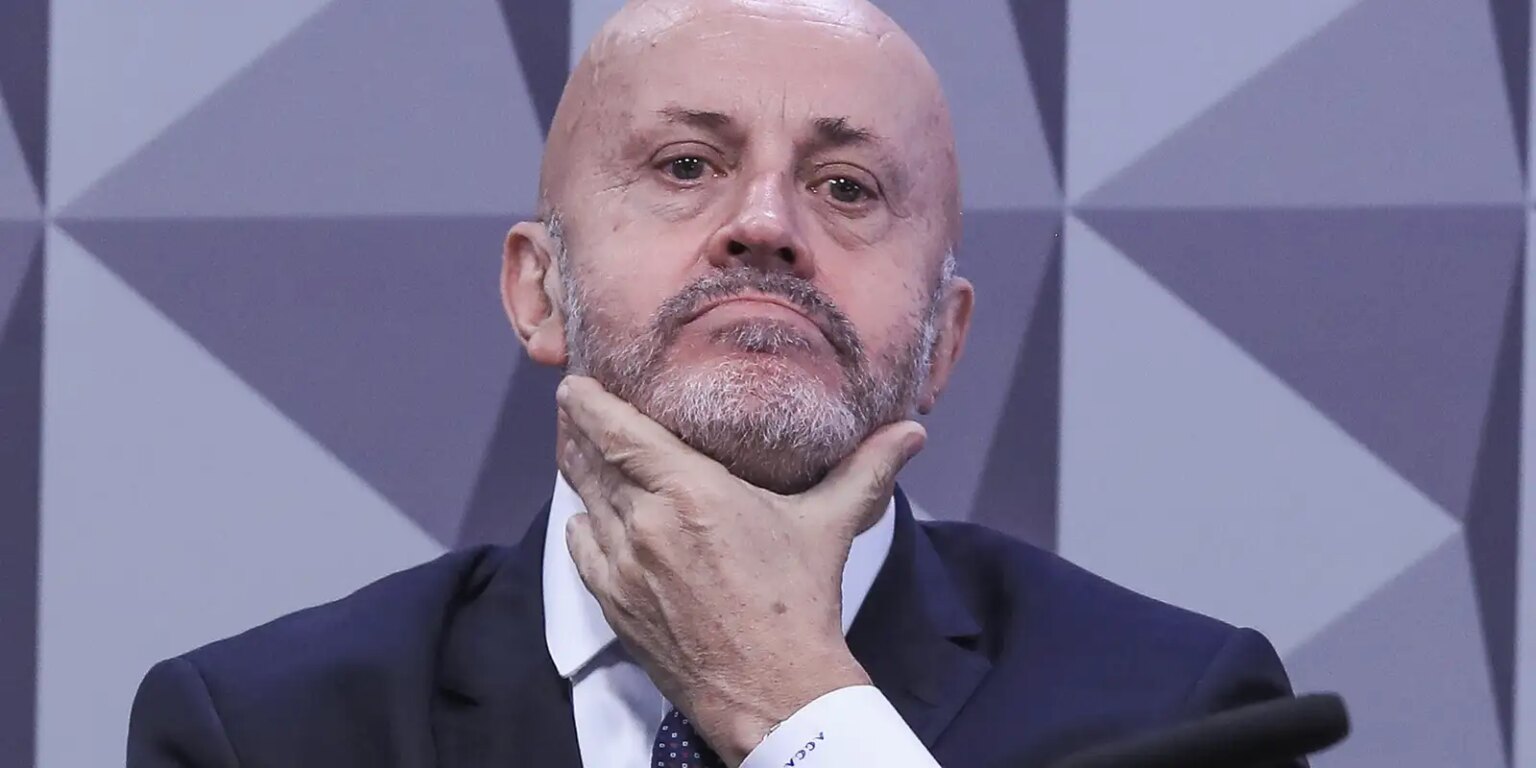 André Mendonça manda soltar filho do "Careca do INSS"