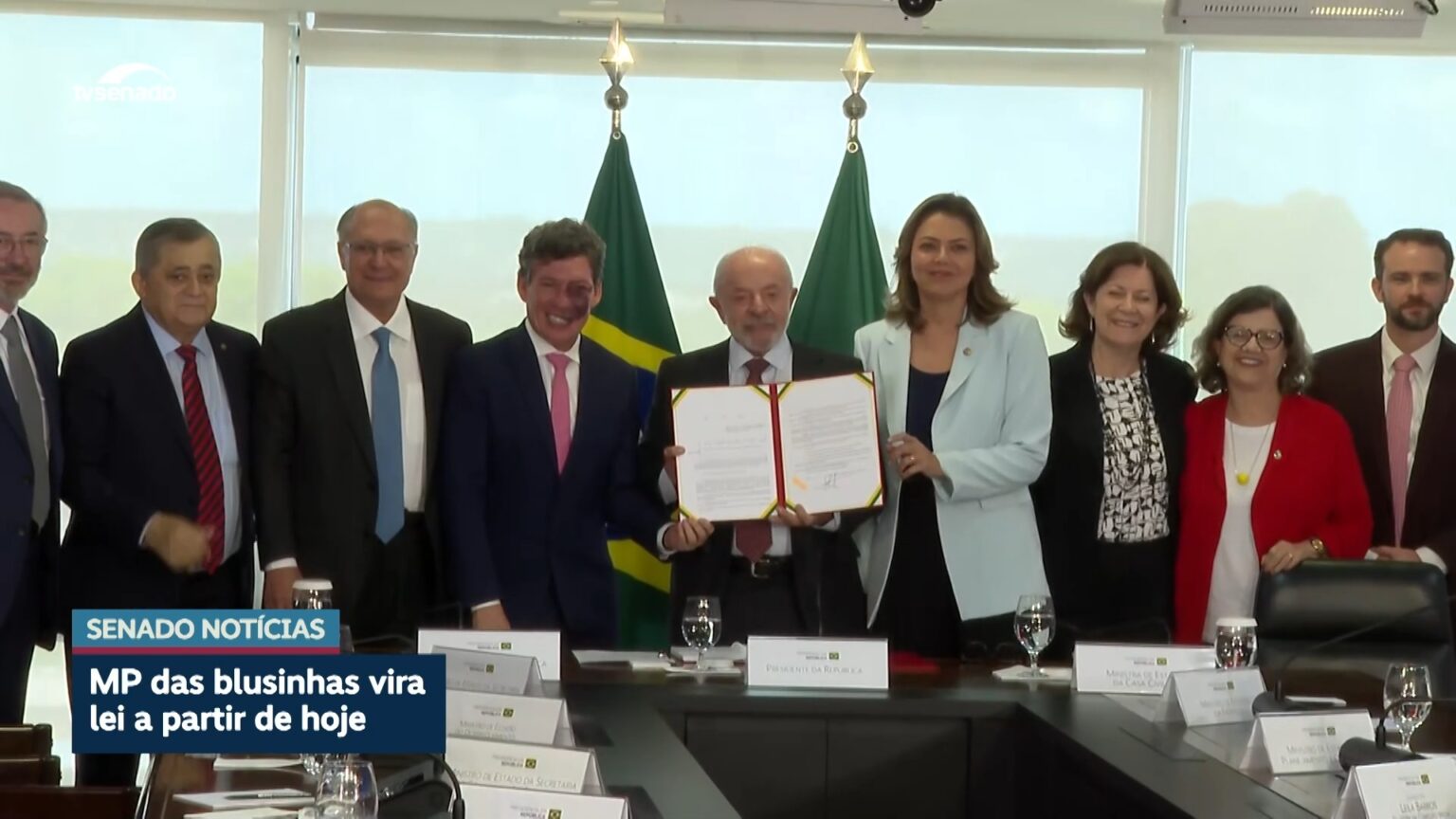 Aprovado pelo Senado, fim da taxa das blusinhas é sancionado — Senado Notícias