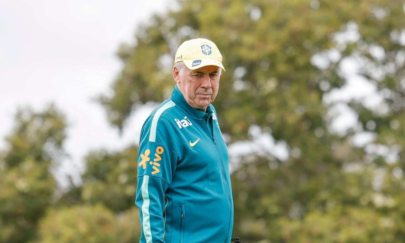 Brasil busca empate no fim contra a Austrália