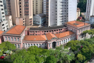 Centros de educação tecnológica de MG e do RJ viram universidades — Senado Notícias