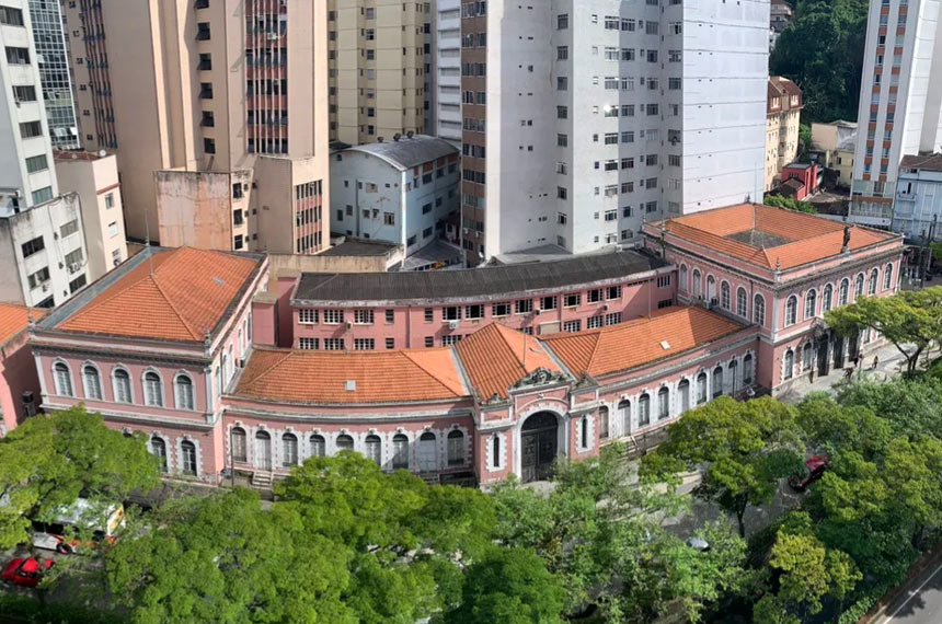 Centros de educação tecnológica de MG e do RJ viram universidades — Senado Notícias