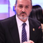 Dino determina reintegração de Andrei Rodrigues no comando da PF