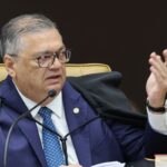 Dino e Zanin votam para julgar Moraes e Mendonça na mesma sessão