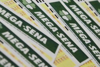 Mega-Sena acumula para R$ 45 milhões; confira os números sorteados