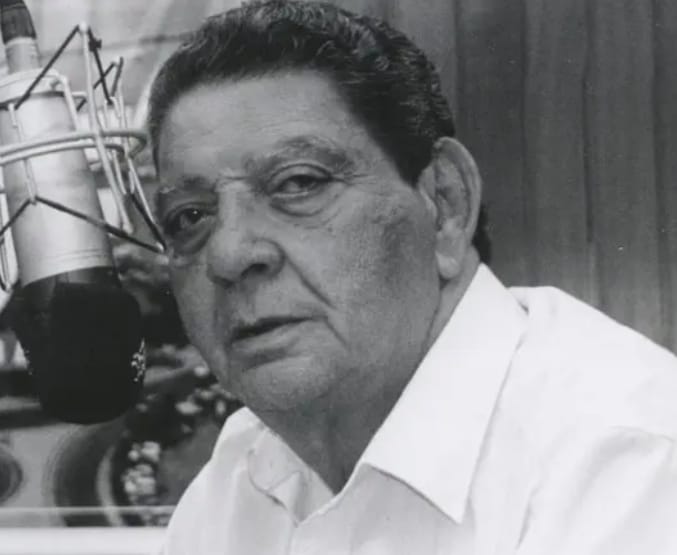 Morre Nilton Nogueira, voz histórica do rádio baiano