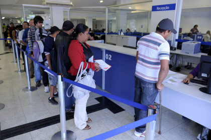 Promulgada lei para diminuir filas do INSS — Senado Notícias