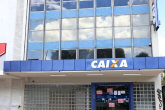 Trabalhadores da Caixa decidem na próxima semana sobre fim da greve