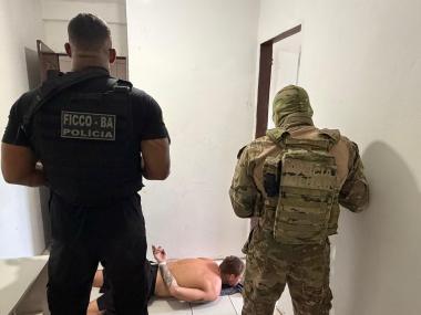 FICCO Bahia e PM encontram foragido da Rússia que buscava vender armas no Brasil | SSP