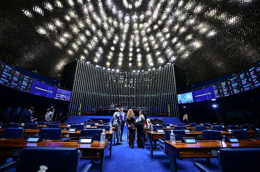 Fim da escala 6x1: Davi marca votação em 1º turno para quarta — Senado Notícias