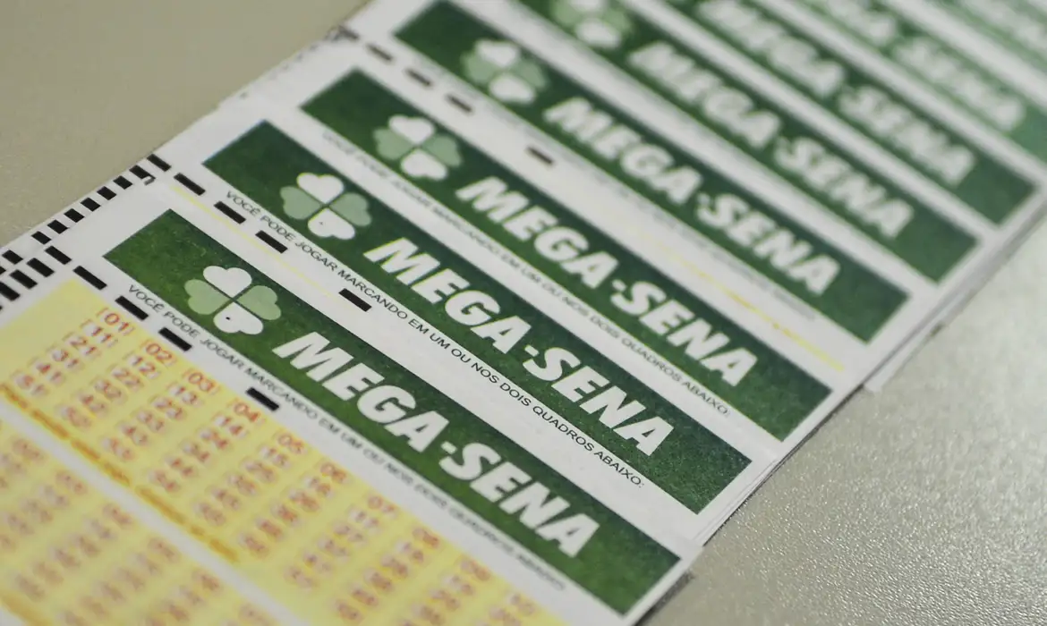 Mega-Sena acumula e prêmio chega a R$ 200 milhões