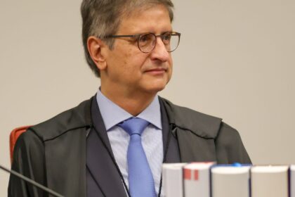 PGR dá parecer contra pedido de acesso a registro de Vorcaro no Senado