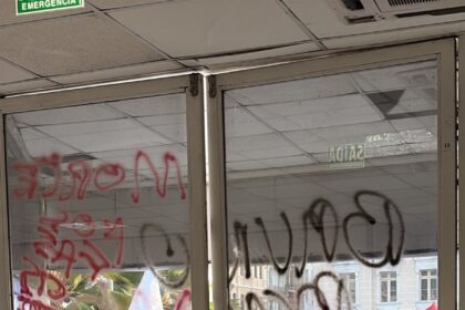 Prefeitura fecha Palácio Thomé de Souza após vandalismo