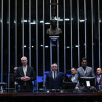 Sessão especial homenageia associação católica que evangeliza pela TV e internet — Senado Notícias