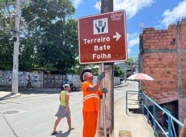 Setur-BA implanta nova sinalização turística em Salvador, que qualifica o destino | SETUR